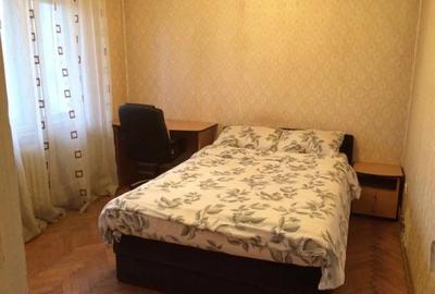 Apartament cu 2 camere semidecomandat, mobilat în Podu Roș