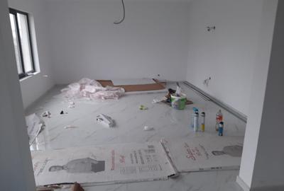 Casă cu 4 camere cu Canalizare în Central - 29
