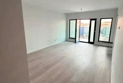 Casă cu 3 camere cu Teren 450 Mp în Cumpăna