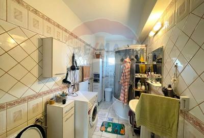 Casă individuală cu 6 camere cu Canalizare în Dâmbul Rotund - 12