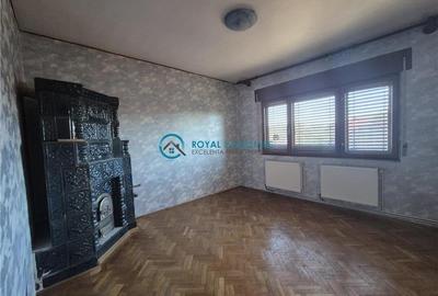 Casă individuală cu 8 camere cu Teren 2531 Mp în Găgeni - 11