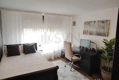 Casă cu 7 camere cu Teren 658 Mp în Corbeanca - 2
