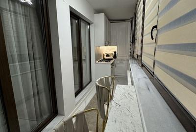 Apartament cu 3 camere decomandat în Palazu Mare - 1