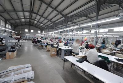 Spațiu comercial, de 6,474 mp, în Central - 6