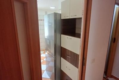 Apartament cu 3 camere decomandat în Berceni - 5