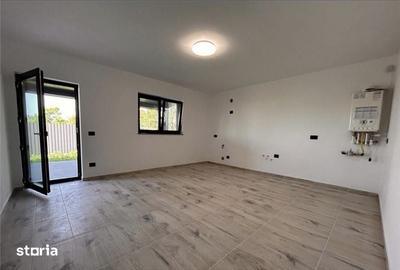 Casă cu 3 camere cu Teren 120 Mp în Letea Veche - 3