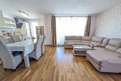 Apartament cu 3 camere semidecomandat, mobilat în Andrei Mureșanu