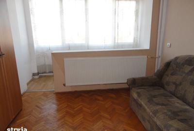 Apartament cu 2 camere decomandat în Romanilor - 9