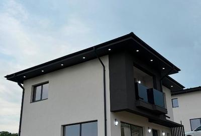 Casă individuală cu 4 camere cu Teren 430 Mp în Bucium - 3