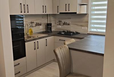 Apartament cu 2 camere decomandat în Central - 3