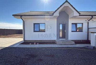 Duplex cu 3 camere cu Teren 370 Mp în Bucovăț (Remetea Mare)