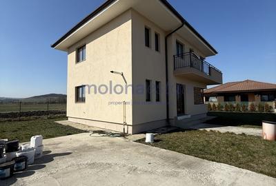 Casă individuală cu 4 camere cu Canalizare în Jucu - 1