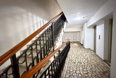 Apartament cu 3 camere decomandat, mobilat în P-ța Unirii - 14
