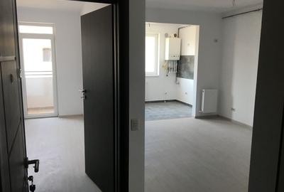 Apartament cu 2 camere semidecomandat în Berceni