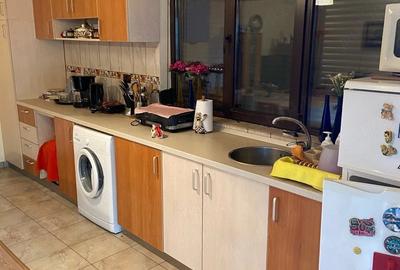 Casă cu Teren 700 Mp în Central