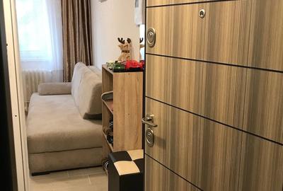 Garsonieră semidecomandată în Dacia