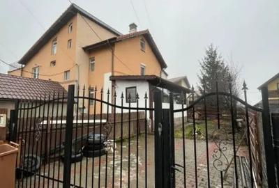 Casă cu 4 camere cu Teren 197 Mp în Bucium