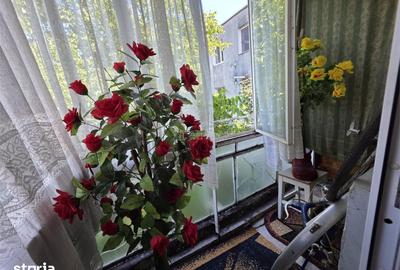 Apartament cu 3 camere semidecomandat în Micro 14 - 5