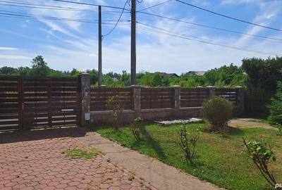 Casă cu 5 camere cu Teren 408 Mp în Găgeni