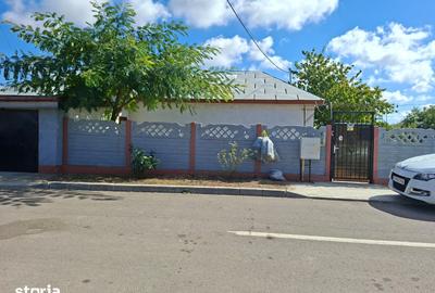 Casă cu 3 camere cu Teren 500 Mp în Limanu