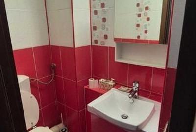 Apartament cu 3 camere decomandat în Militari