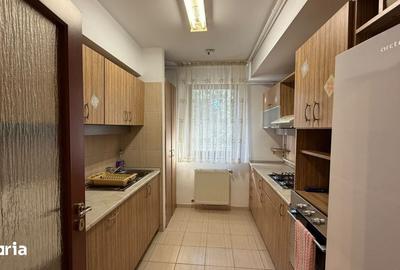 Apartament cu 2 camere decomandat în Berceni