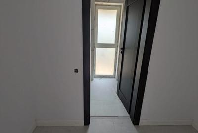 Apartament cu 4 camere semidecomandat în Florești - 6