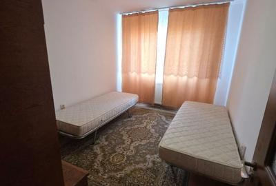 Apartament cu 3 camere decomandat în Burdea - 7