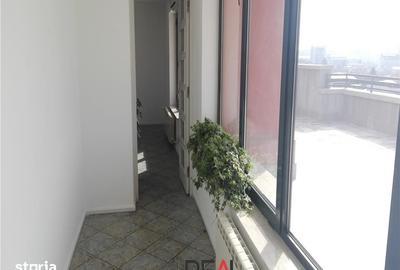 Spațiu comercial, de 48 mp, în Muncii