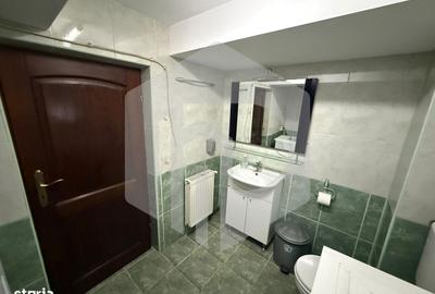 Casă cu 7 camere cu Teren 300 Mp în Central - 7