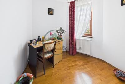 Casă individuală cu 10 camere cu Teren 1009 Mp în Tohanu Nou - 7