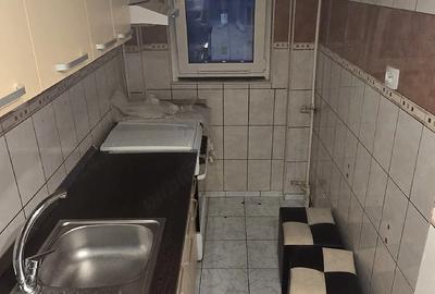 Apartament cu 2 camere semidecomandat în Progresul - 1