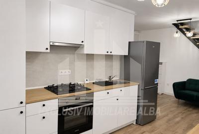 Apartament cu 3 camere decomandat, mobilat în Lipoveni