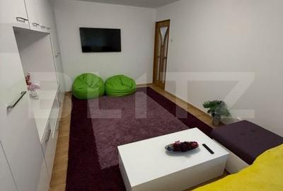 Apartament cu 2 camere decomandat în Rovine