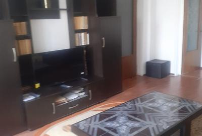 Apartament cu 2 camere semidecomandat în Tineretului