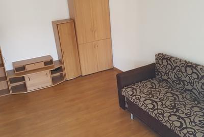Garsonieră în Lunei