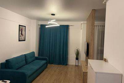 Garsonieră decomandată în Central