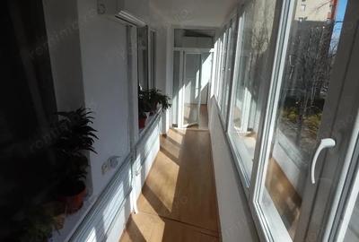 Apartament cu 2 camere semidecomandat în Berceni - 3