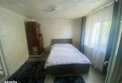 Casă cu 2 camere cu Teren 2452 Mp în Central - 6