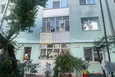 Apartament cu 3 camere semidecomandat în Milcov - 3