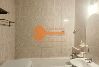 Apartament cu 3 camere decomandat în Militari