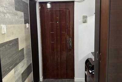 Apartament cu 3 camere decomandat în Exterior Vest - 6