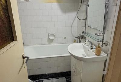 Apartament cu 2 camere decomandat în Central - 1