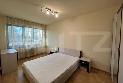 Apartament cu 3 camere semidecomandat, mobilat în Gheorgheni