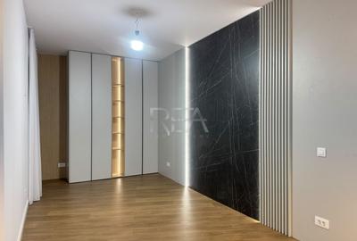 Apartament cu 3 camere decomandat în Primăverii