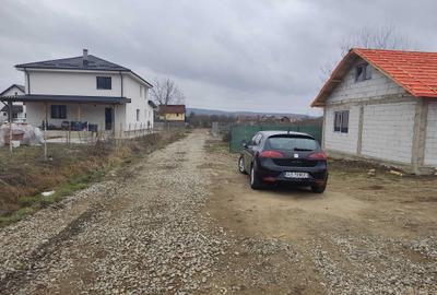 Teren de 470 mp, în Exterior Vest