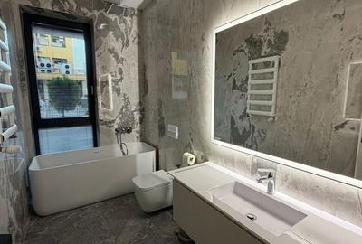 Apartament cu 3 camere în Central - 2