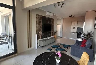 Apartament cu 2 camere semidecomandat, mobilat în Florești