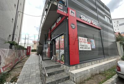Casă cu 6 camere cu Teren 293 Mp în Militari