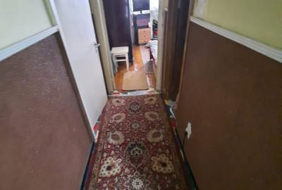 Apartament cu 3 camere semidecomandat, mobilat în Podu Roș - 9